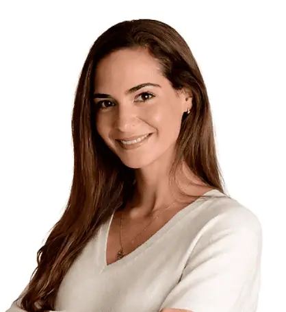Elena Bayó, neuropsicòloga a Girona especialitzada en TEA i TDAH