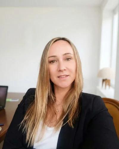 Retrat d’Anna Sánchez, psicòloga general sanitària del Centre de Psicologia Jaume Primer a Girona